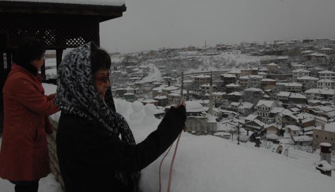 İstanbul&#039;da kar yağışı, okullar tatil olacak mı