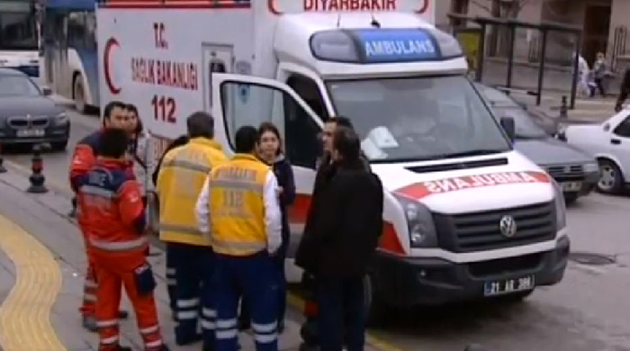 Ankara&#039;da bombalı ambulans alarmı