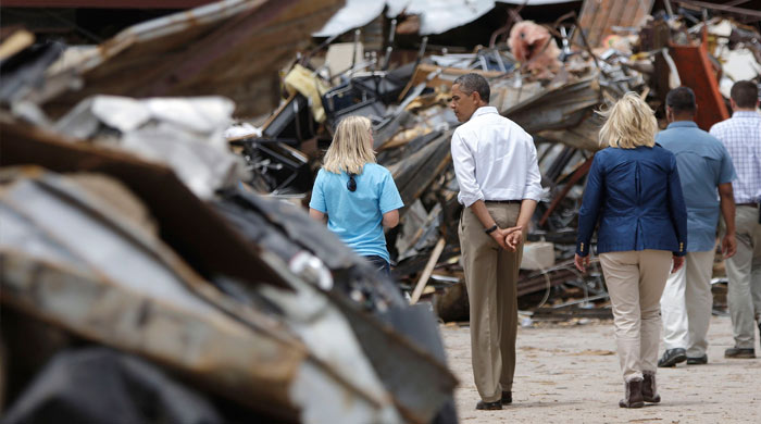 Obama afet bölgesini ziyaret etti