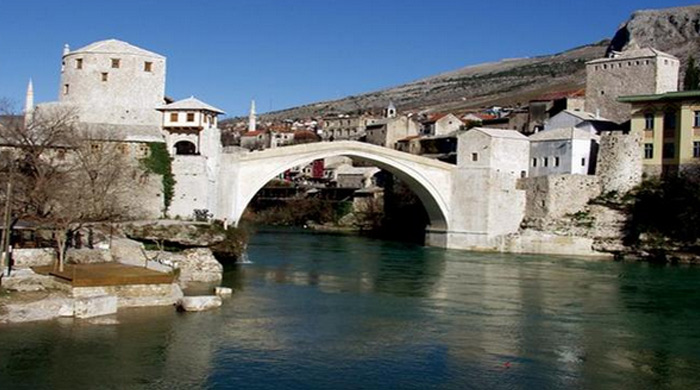 Mostar Köprüsü&#039;nü yıkanlara ceza yağdı