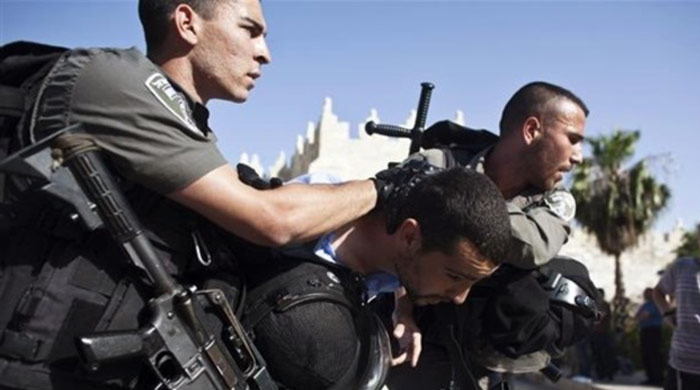 İsrail askerleri 17 Filistinliyi göz altına aldı, çatışma çıktı