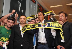 Fenerbahçe&#039;nin yeni transferi Alves İstanbul&#039;da