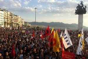 İzmir&#039;den Taksim müdahalesine protesto