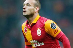 Sneijder&#039;e Van Gaal tavsiyesi