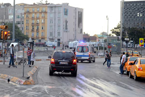 Taksim&#039;de hayat normale dönüyor