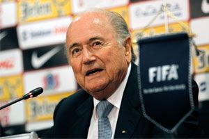 FIFA Başkanı Sepp Blatter Sırbistan&#039;da