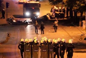 Polis, Ankara&#039;da eylemcilere müdahale etti