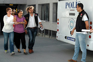 Gezi Parkı&#039;nda 24 tutuklama
