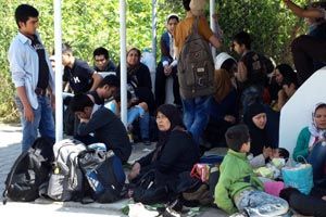 Şarköy&#039;de Myanmarlı, Suriyeli ve Afgan 102 mülteci yakalandı