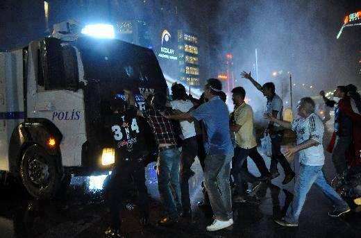 Ankara&#039;da son durum, eylemcilere müdahele sürüyor