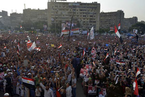 Mısır&#039;da darbeye karşı direnişe devam, &#039;Mursi iade edilsin&#039;