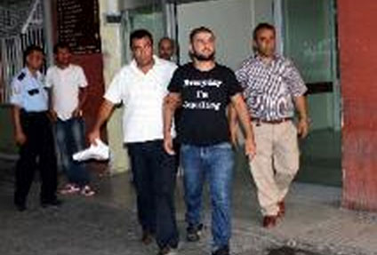 Mersin&#039;de &#039;Gezi&#039;cilere şafak baskını, 7 gözaltı