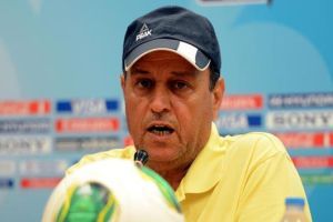 Irak Teknik Direktörü Şakir,  &quot;Gana maçı çok zor olacak&quot;