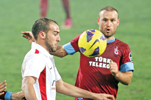 Trabzonspor Cenk Tosun&#039;a nihayet kavuşuyor