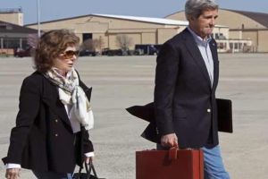 Kerry&#039;den Suriyeli sığınmacılara sürpriz ziyaret