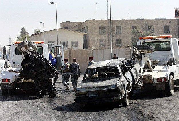 Irak&#039;ta polis devriyesine bombalı saldırı