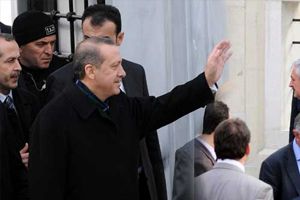 Erdoğan Cuma namazını Subayevleri&#039;nde kıldı
