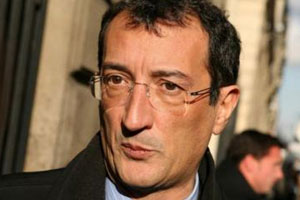 Fransız bakandan İslam&#039;a hakarete büyük tepki