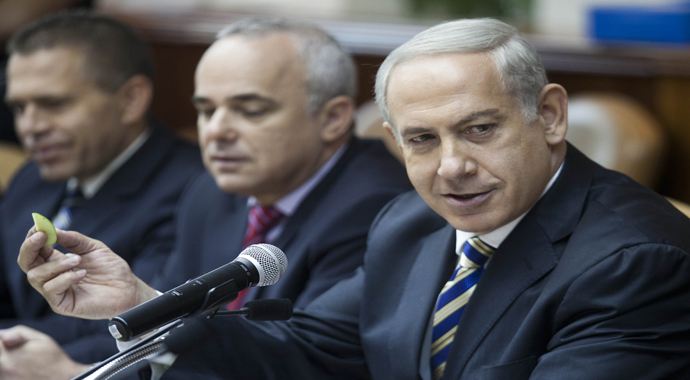 Netanyahu meydan okudu, &#039;Olası senaryolara hazırız&#039;