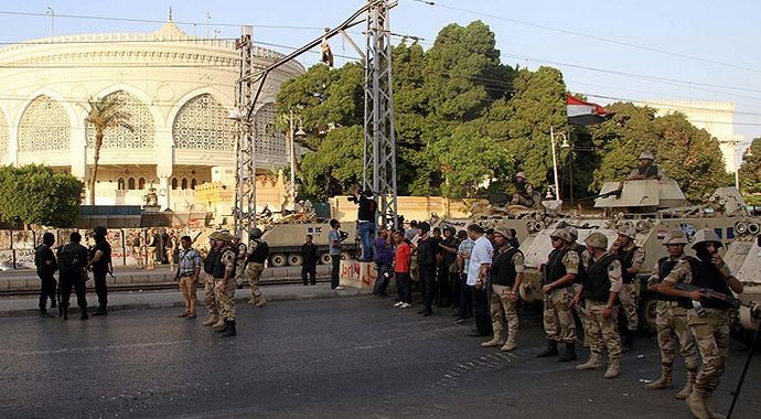 Mısır&#039;da cuma gösterileri öncesi sıkı güvenlik önlemleri