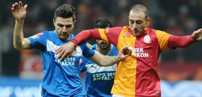 Fatih Terim&#039;den Antalyaspor&#039;a karşı sürpriz 11