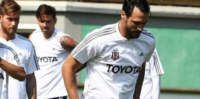 Bursaspor&#039;a bilenen Beşiktaş&#039;ta Almeida sevinci