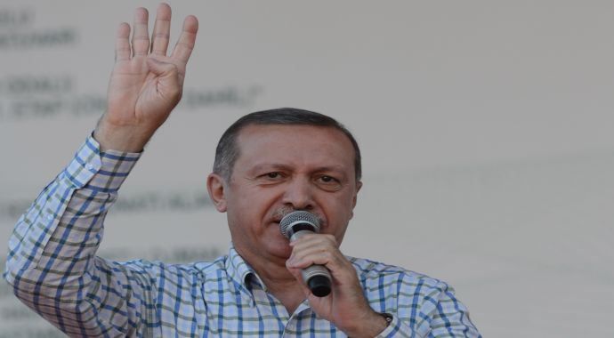 Başbakan Erdoğan&#039;dan Adıyamanlılara Rabia selamı