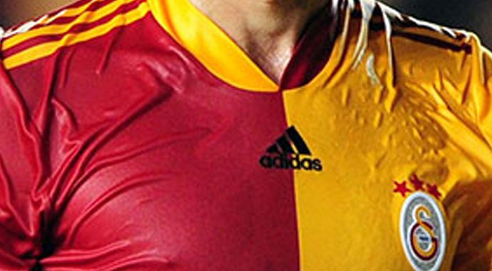 Galatasaray Bruma&#039;yı borsaya bildirdi