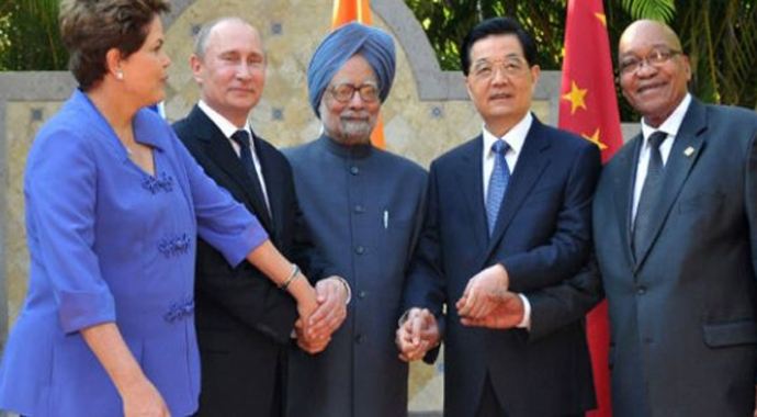 BRICS ülkeleri &#039;100 milyar dolarlık Kalkınma Bankası&#039; kuracak