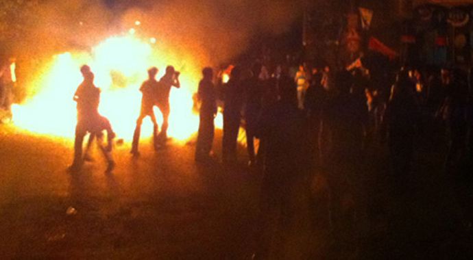 Gazi Mahallesi&#039;ndeki gruba polis müdahalesi
