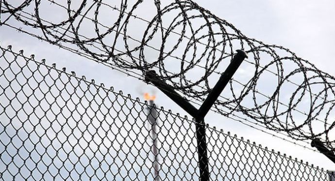 İsrail hapishanesinde açlık grevi var 