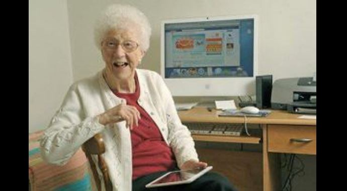 Facebook en yaşlısı 106 yaşında