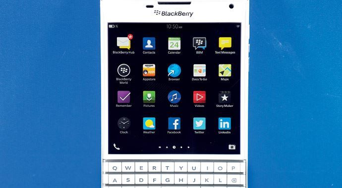 BlackBerry 200 bin satışla geri döndü