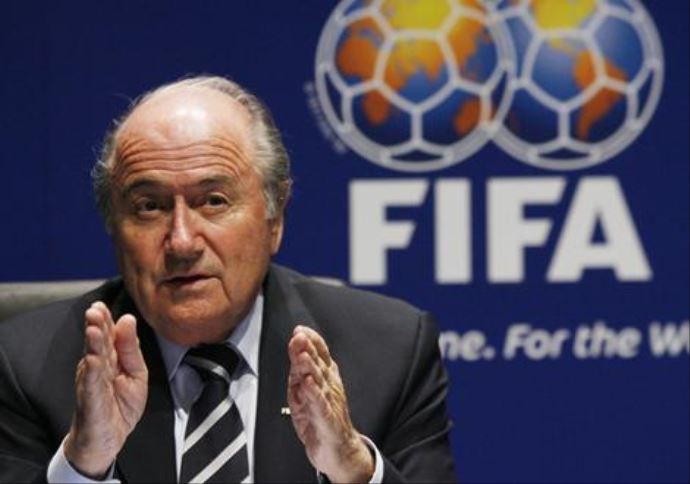 Blatter&#039;den şaşırttı! Kural değişikliği istiyor