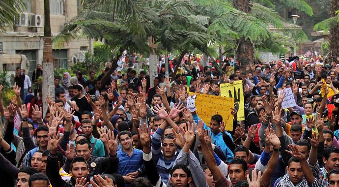 Mısır&#039;da 36 darbe karşıtı gözaltına alındı