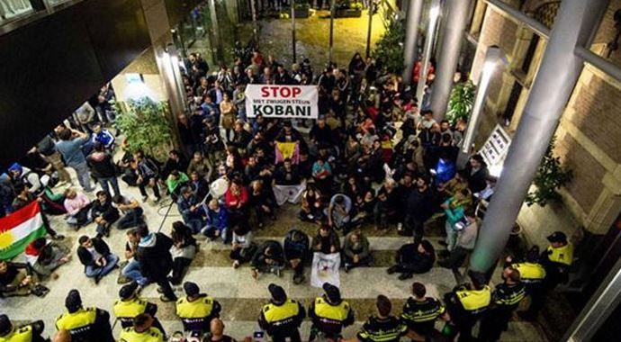 Almanya&#039;da Kobani eylemi