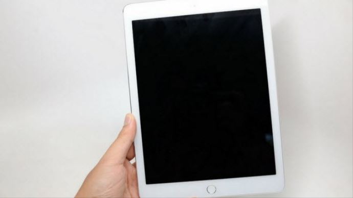 iPad Air 2&#039;nin fotoğrafları internete sızdı