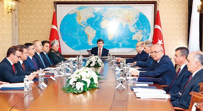 Başbakan Davutoğlu: Vandallardan hesap sorarız
