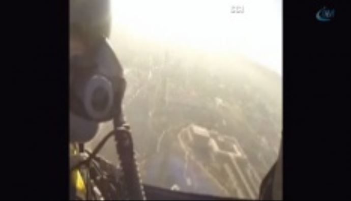 Solo Türk pilotunun kamerasından Anıtkabir