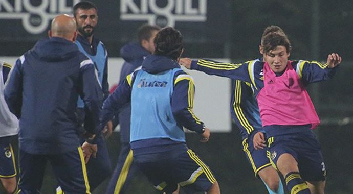 Fenerbahçe, Bursaspor hazırlıklarını sürdürdü