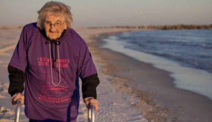 Amerikalı kadın yüz yaşında ilk kez denizi gördü