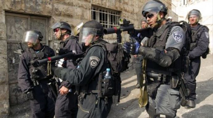 Batı Şeria ve Kudüs&#039;te Filistinliler&#039;e gözaltı!