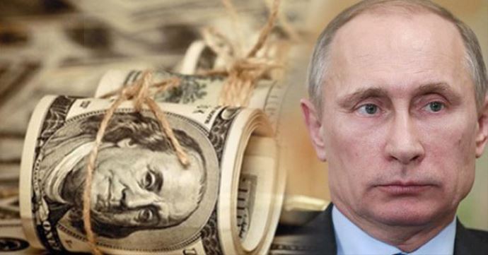 Rekor kıran doları Rusya&#039;nın şok faiz hamlesi geri çekti