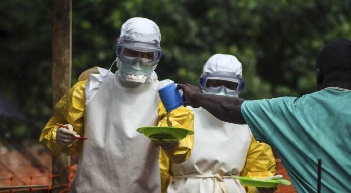 Ebola&#039;dan ölenlerin sayısı 7300&#039;ü geçti