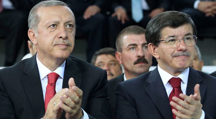 Erdoğan ve Davutoğlu&#039;na anlamlı teşekkür