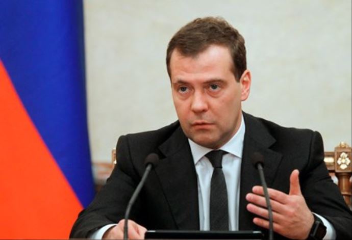 Medvedev&#039;den kriz açıklaması