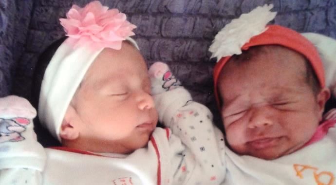 İkiz bebekleri trafik kazası ayırdı