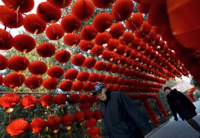 Çin bazı okullarda yeni yıl kutlamalarını yasakladı
