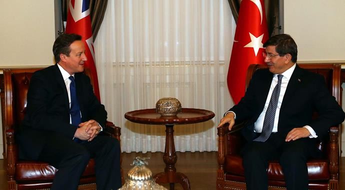 David Cameron, Ahmet Davutoğlu ile bir araya geldi