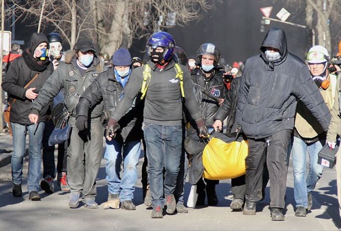 Ukrayna&#039;da gösteriler ülke geneline yayılmaya başladı